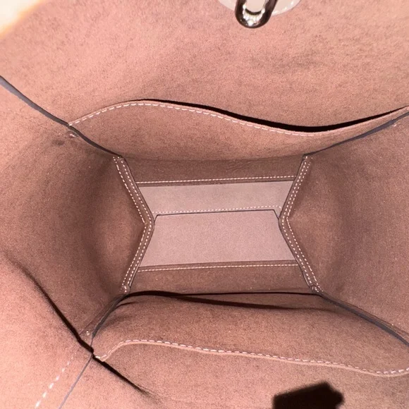 Elegant A.P.C. Brown Leather Shoulder Bag - Picture 2 of 4